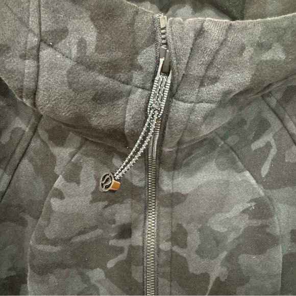 Lululemon Scuba Hoodie Size 4 Cotton Fleece Incognito Camo Multi Grey Jacket - Picture 12 of 16